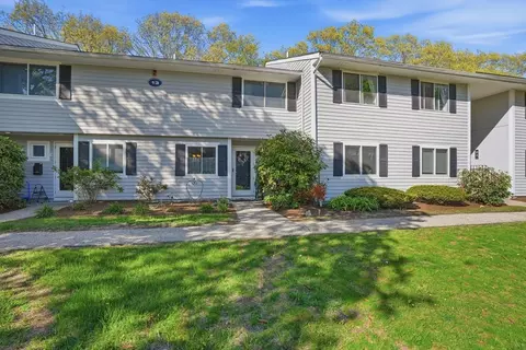 13 Beals Cove Rd #F, Hingham, MA 02043
