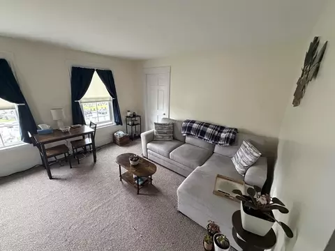 Living - 72 Main St, Wareham, MA 02571 photo 2 of 4
