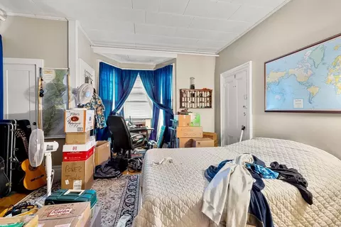 Bedroom - 72 Main St, Wareham, MA 02571 photo 3 of 5