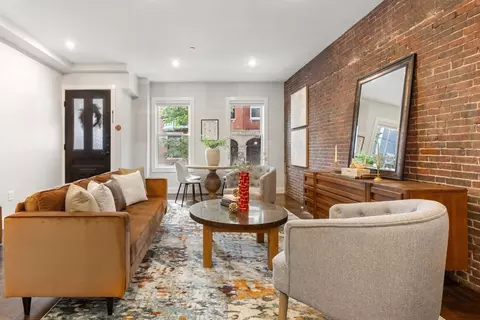 62-64 Elm St #1, Charlestown, MA 02129