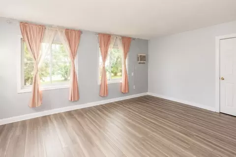 Living - 2 Universal St #4, Framingham, MA 01702 photo 3 of 4