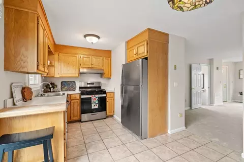 Kitchen - 9 School St #9, Natick, MA 01760 photo 2 of 4