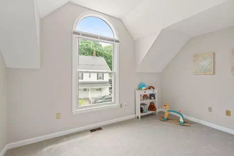 Bedroom - 9 School St #9, Natick, MA 01760 photo 4 of 6