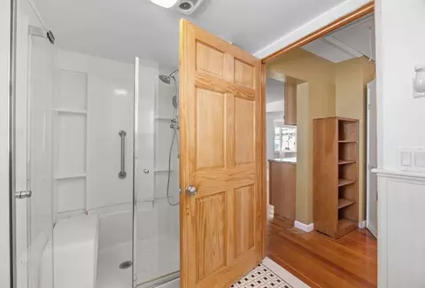Entry Way - 7 Grove St, Wareham, MA 02571 photo 2 of 2