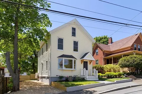 2 Harrison Ave, Gloucester, MA 01930 photo 2