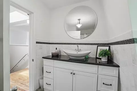 83 Beacon, Boston, MA 02136 photo 25
