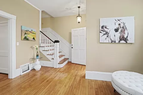 83 Beacon, Boston, MA 02136 photo 3