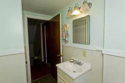 93 Moss Rd, Springfield, MA 01119 photo 32