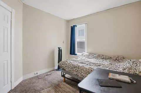 Bedroom - 31 Aetna St, Worcester, MA 01604 photo 2 of 9