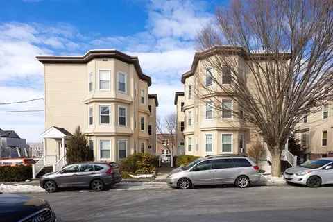 29-35 Sagamore St, Lynn, MA 01902
