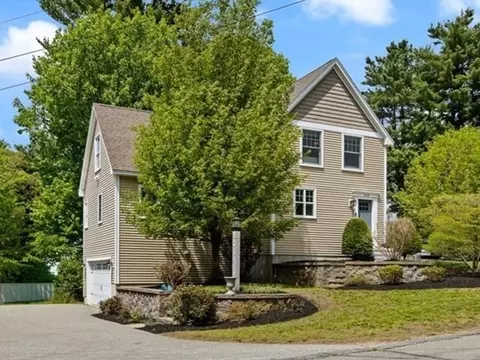 3 12 Kimball Ave, Plaistow, NH 03865