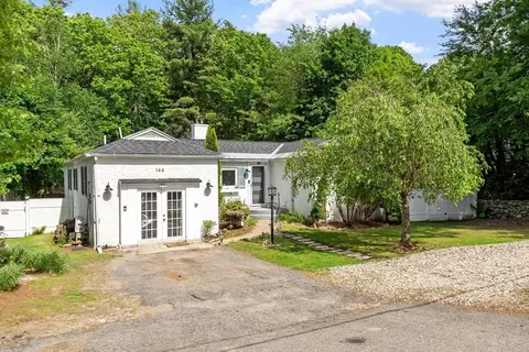 144 Bailey Rd, Holden, MA 01520