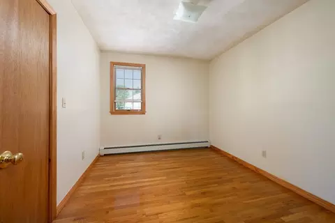 Bedroom - 58 Libby Ave, Reading, MA 01867 photo 2 of 5