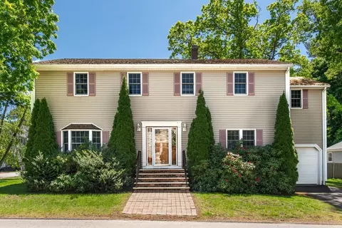 58 Libby Ave, Reading, MA 01867