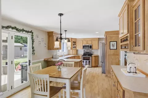 2 Alan Rd, Hudson, MA 01749 photo 13