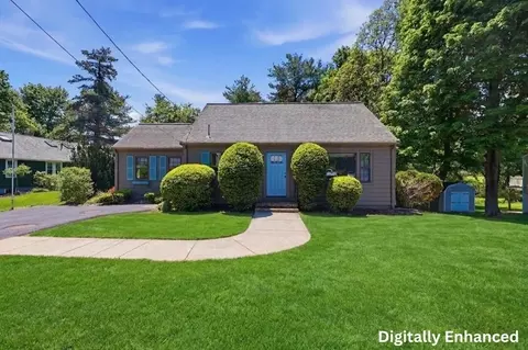 398 Salem St, Wakefield, MA 01880
