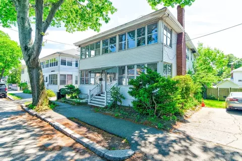 135 Safford St, Quincy, MA 02170