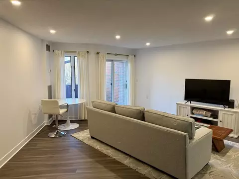 100 Rosemary Way #322, Needham, MA 02494