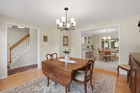 Dining - 69 Highland View Dr, Sutton, MA 01590 photo 5 of 6