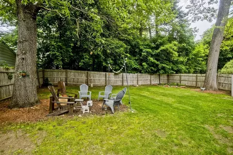 679 Parker St, Springfield, MA 01129 photo 7