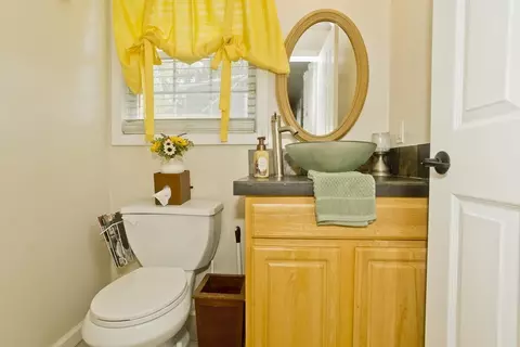 679 Parker St, Springfield, MA 01129 photo 8