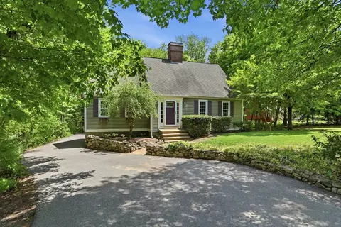 123 Sugar Rd, Bolton, MA 01740