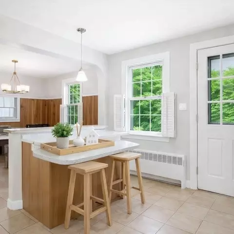 4 Meadow Ln, Walpole, MA 02081 photo 13