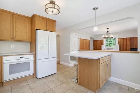 4 Meadow Ln, Walpole, MA 02081 photo 8