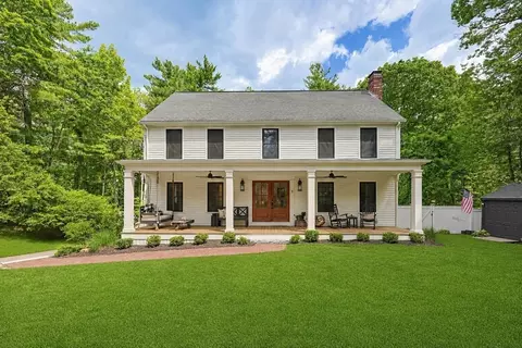8 Quail Run Rd, Norfolk, MA 02056