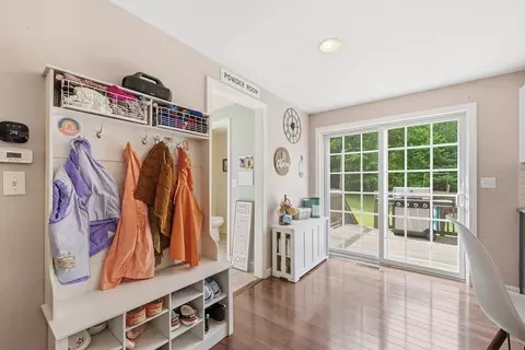 11 Eileen Ave, Clinton, MA 01510 photo 6