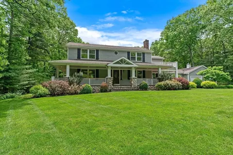 6 Brooks Hill Rd, Lincoln, MA 01773