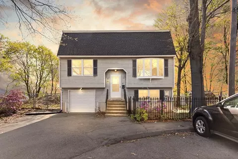 10 Fiske Ln, Lynn, MA 01902