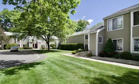 264 Nassau Dr #264, Springfield, MA 01129 photo 25