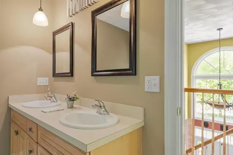 4 Forest St, Georgetown, MA 01833 photo 29