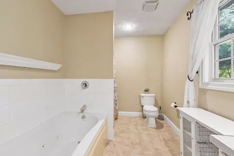 4 Forest St, Georgetown, MA 01833 photo 25