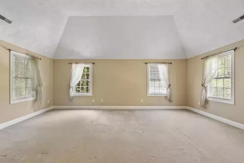 4 Forest St, Georgetown, MA 01833 photo 19