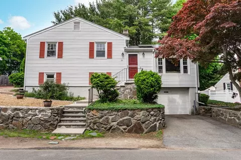 34 Dona Rd, Lynn, MA 01904