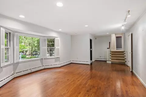 Living - 10 Dick Dr, Worcester, MA 01609 photo 1 of 3