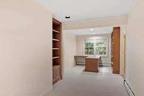 Entry Way - 10 Dick Dr, Worcester, MA 01609 photo 1 of 1