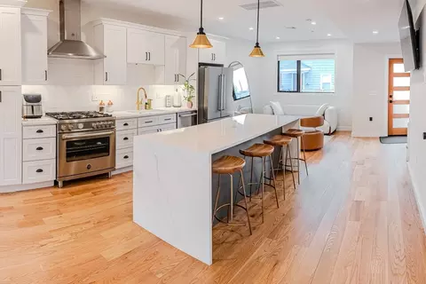 1 Wilcutt # -7, Dorchester, MA 02121