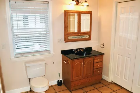 Bath - 40 Wright St, Stoneham, MA 02180 photo 1 of 3