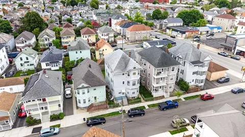166 Clifford St, New Bedford, MA 02745