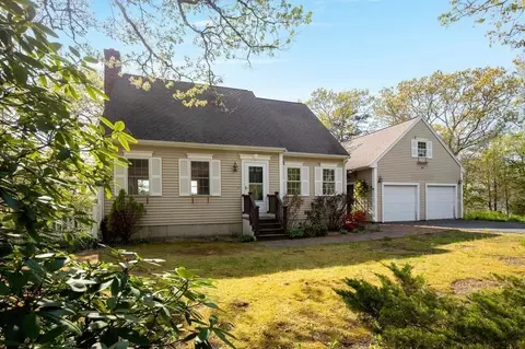 209 Herring Pond Rd, Plymouth, MA 02360