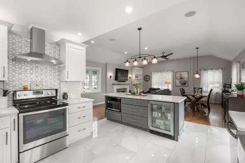 Kitchen - 32 Oak St, Stoneham, MA 02180 photo 4 of 4
