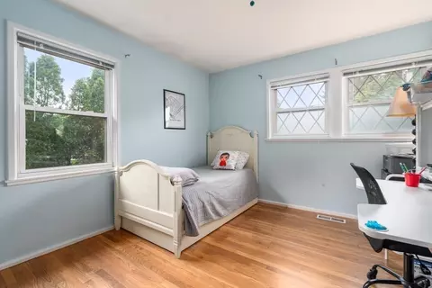 Bedroom - 32 Oak St, Stoneham, MA 02180 photo 3 of 3