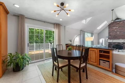 2 Harrison Pl, Franklin, MA 02038 photo 7