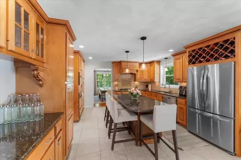 2 Harrison Pl, Franklin, MA 02038 photo 6