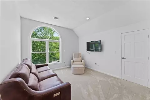 2 Harrison Pl, Franklin, MA 02038 photo 23