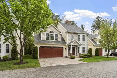 39 Kensington Way #39, Tewksbury, MA 01876