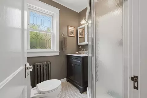 Bath - 188 Archer St, Fall River, MA 02720 photo 1 of 1
